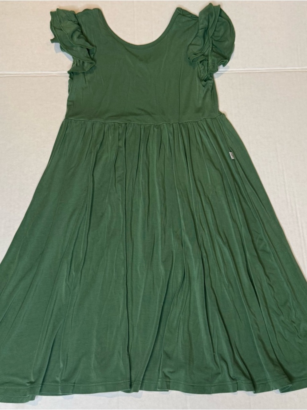 Girls' Emerald Green Ruffle Sleeve Twirl Dress